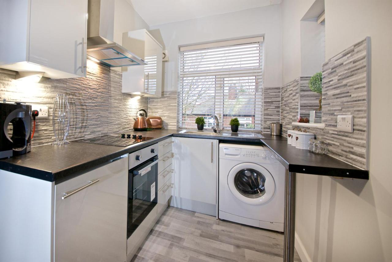 Beautiful Cozy Home With Free Parking Manchester Kültér fotó